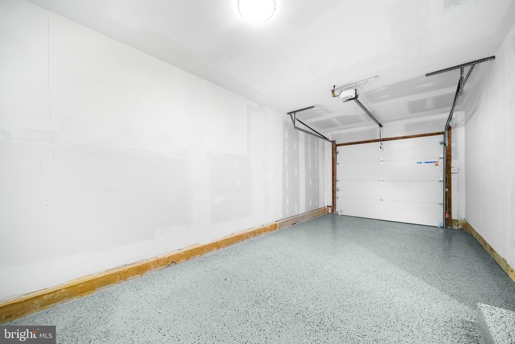 5506 GREAT TREE COURT