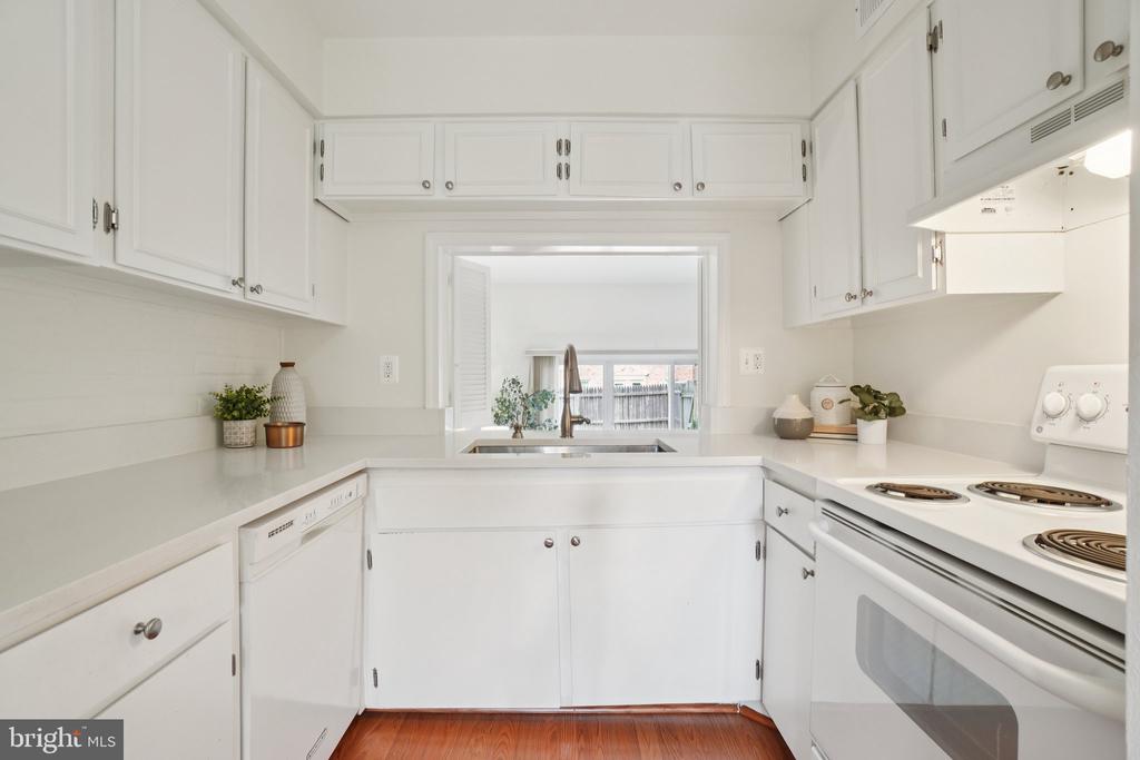 8336 FORRESTER BOULEVARD 448