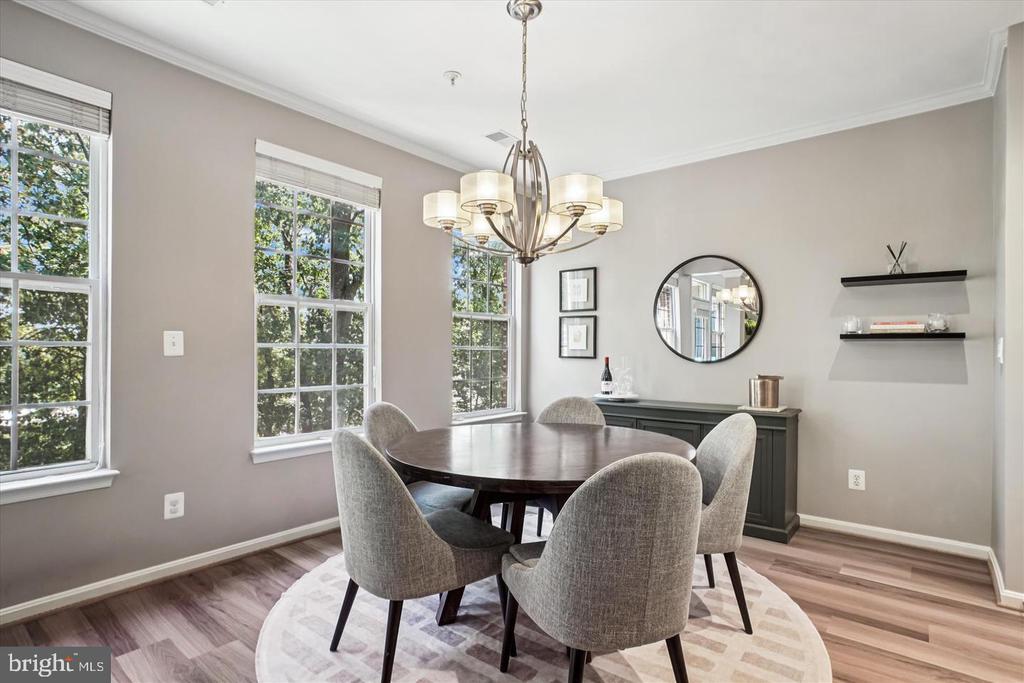 2663 MANHATTAN PLACE 310