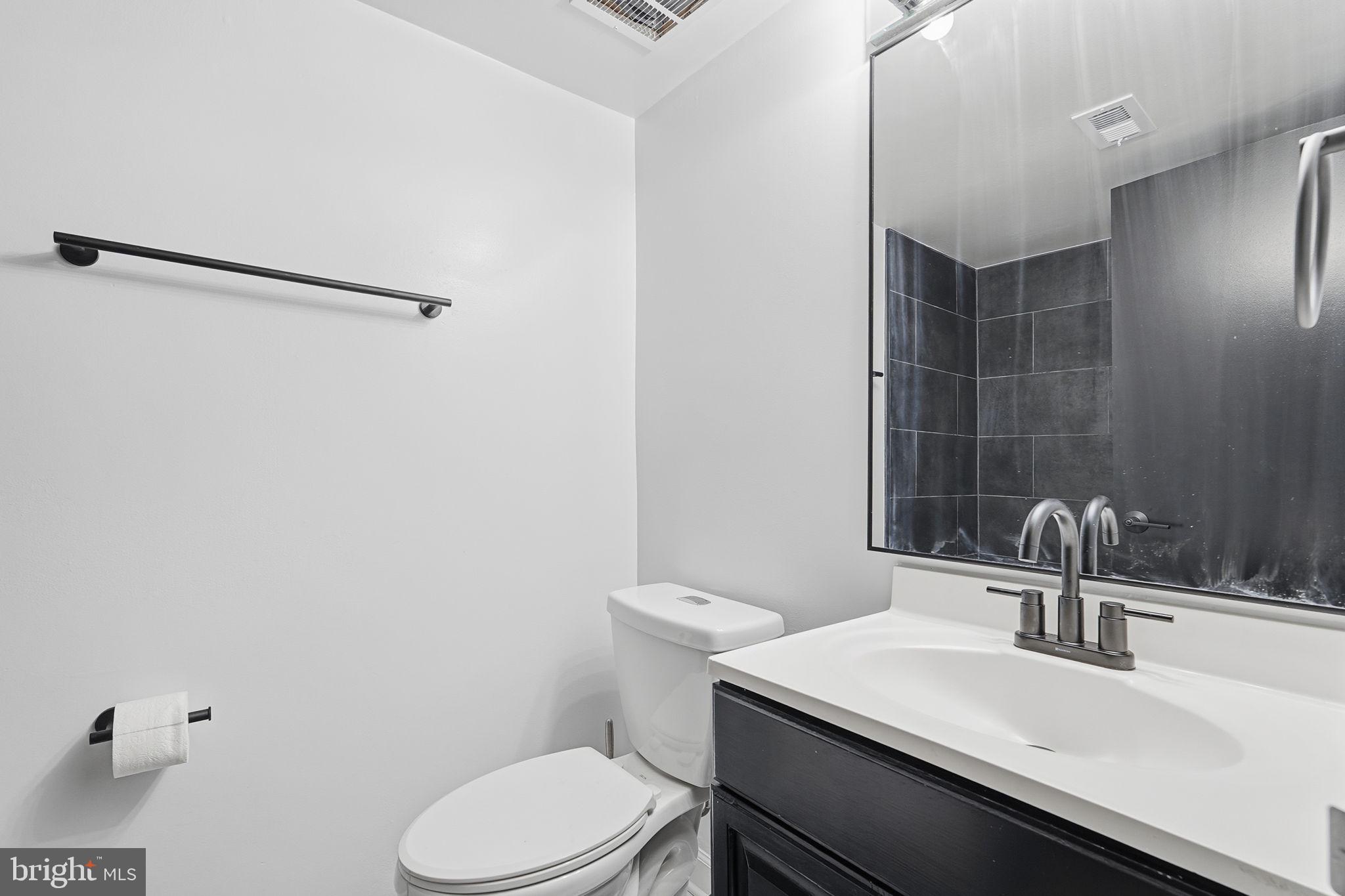 11647 STONEVIEW SQUARE 88/2B