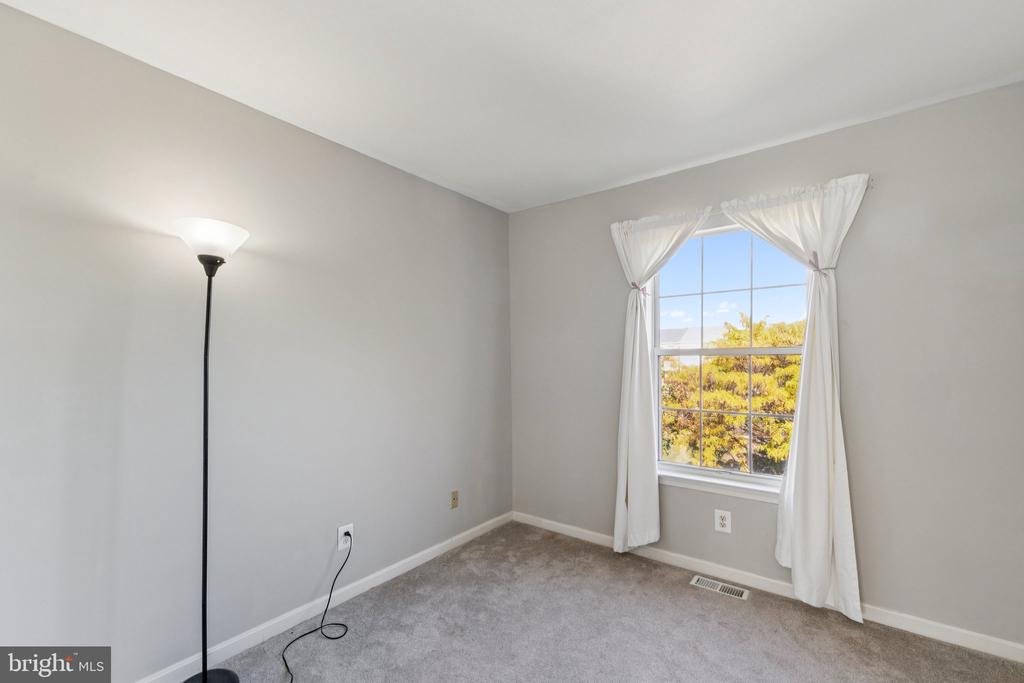 1185 CYPRESS TREE PLACE