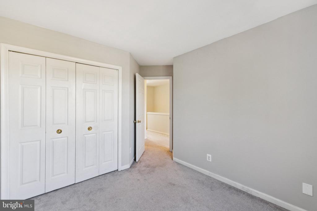 1185 CYPRESS TREE PLACE