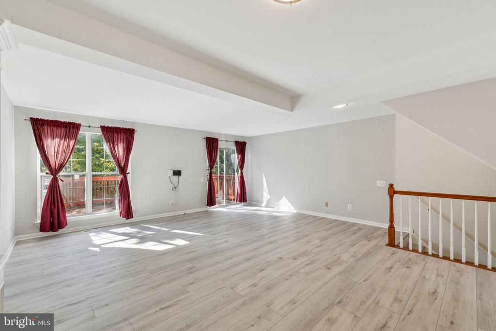 1185 CYPRESS TREE PLACE