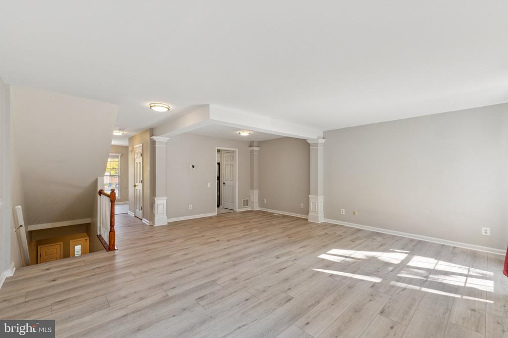 1185 CYPRESS TREE PLACE