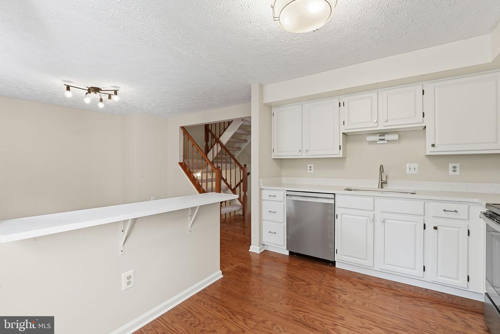 1118 CASPER DRIVE
