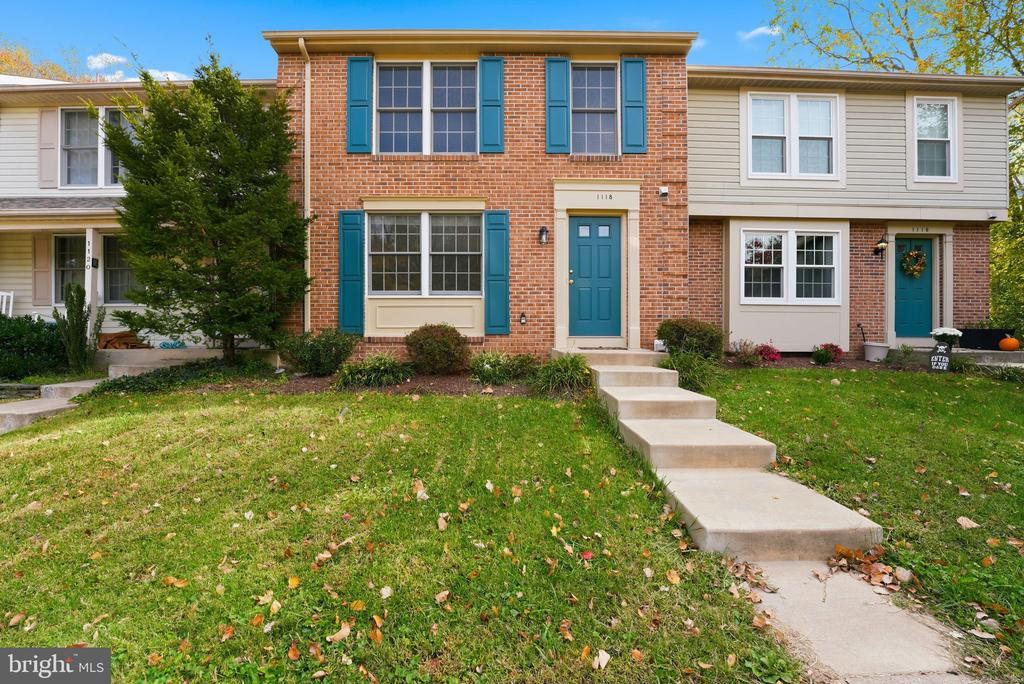 1118 CASPER DRIVE
