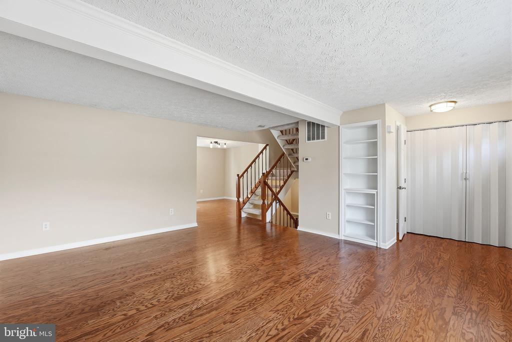 1118 CASPER DRIVE