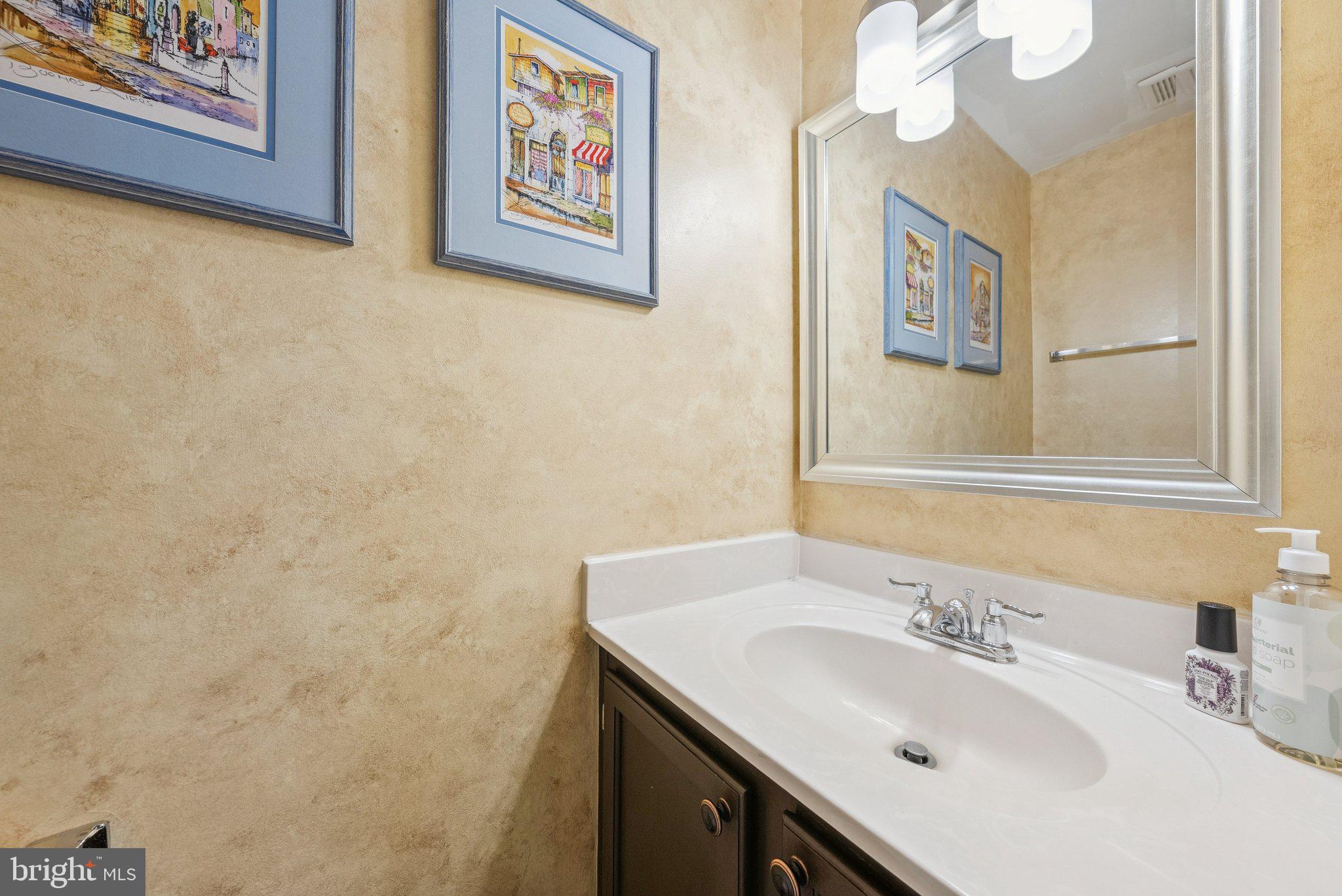 7307 CASTLEBERG COURT