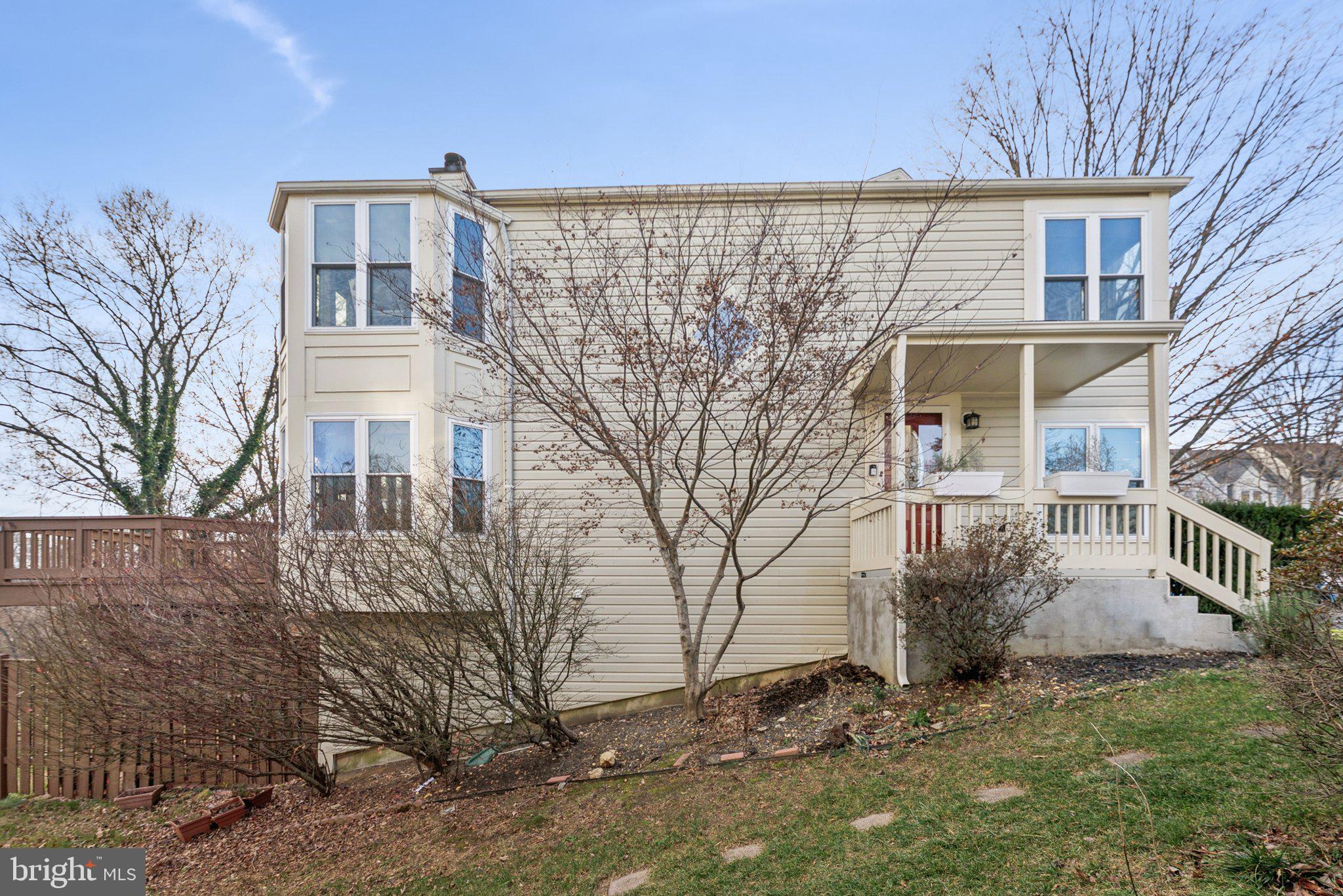 7307 CASTLEBERG COURT