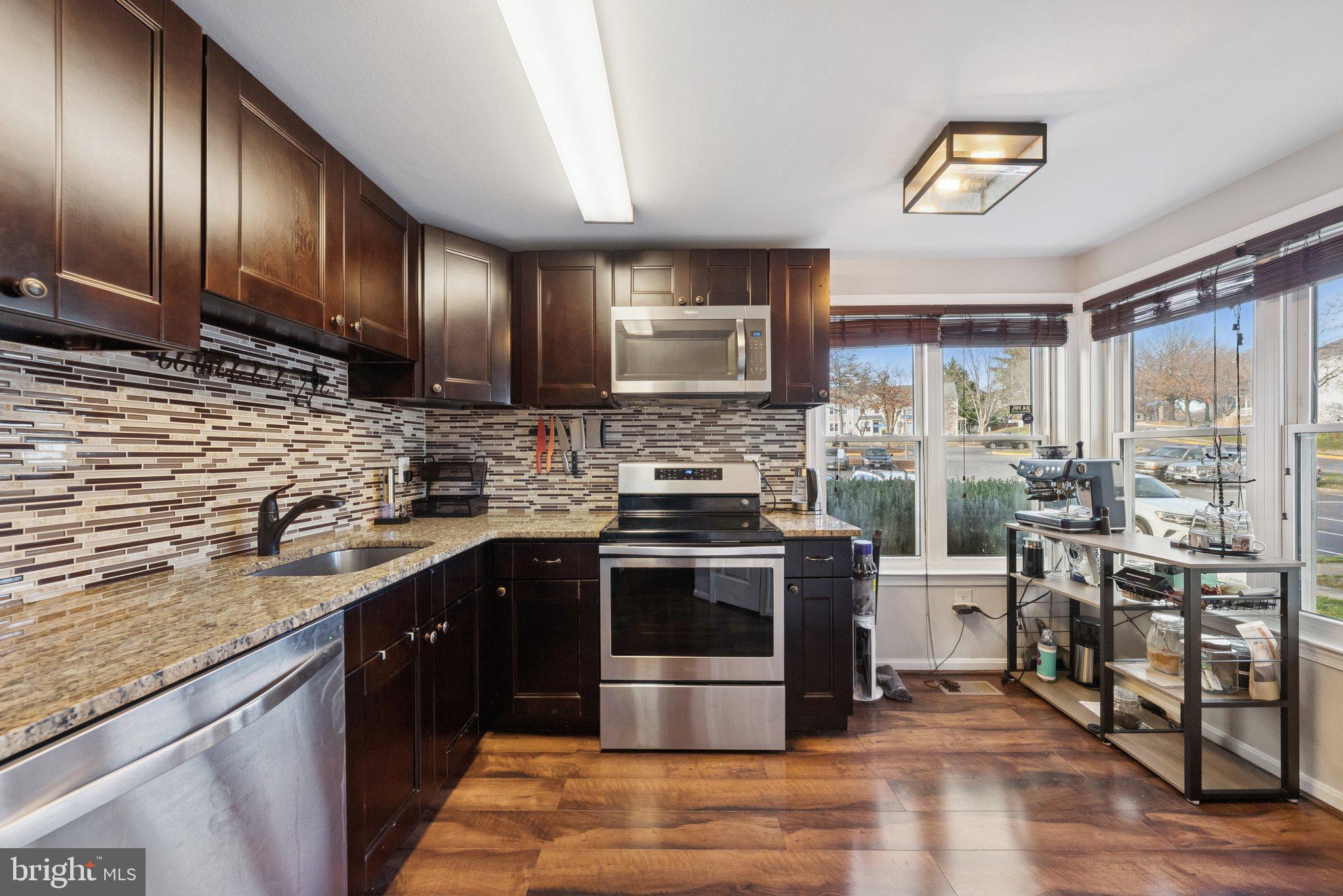 7307 CASTLEBERG COURT