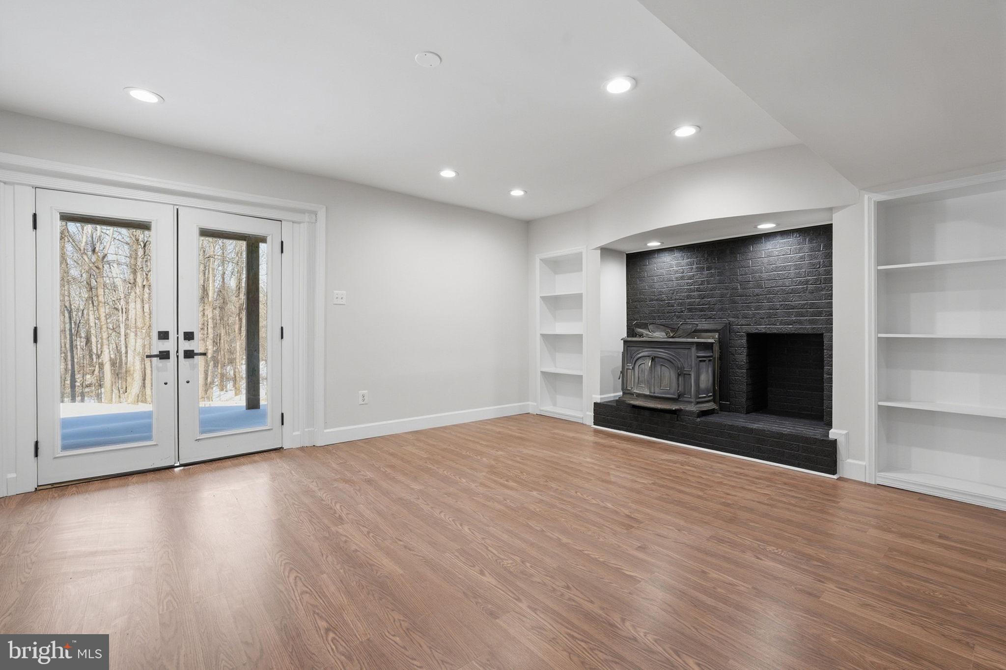 5909 ONE PENNY DRIVE