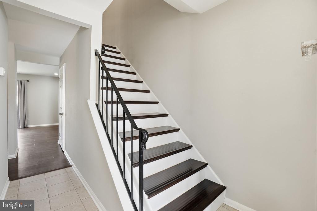 9175 BROKEN OAK PLACE 39B