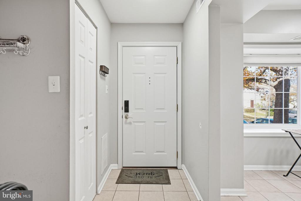 9175 BROKEN OAK PLACE 39B