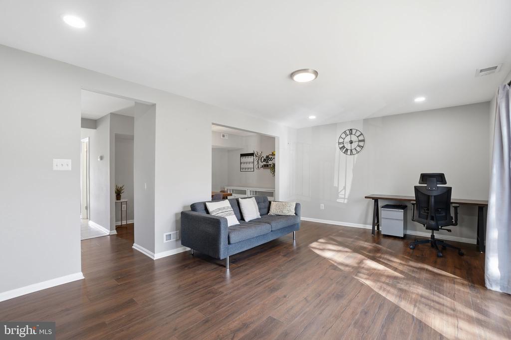 9175 BROKEN OAK PLACE 39B