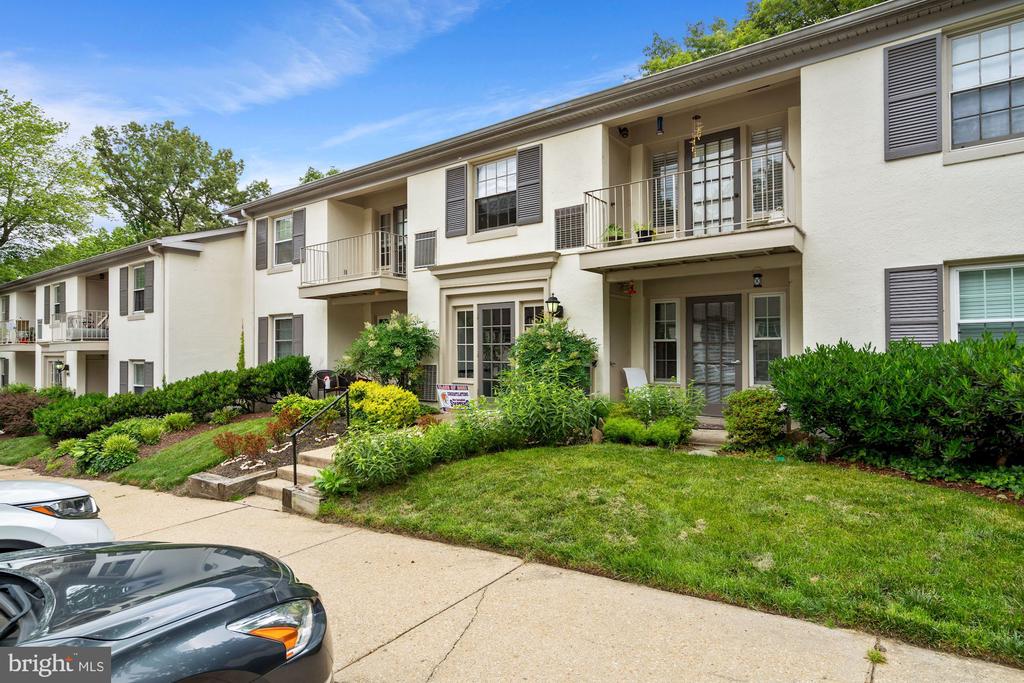 5907 KINGSFORD ROAD G 400
