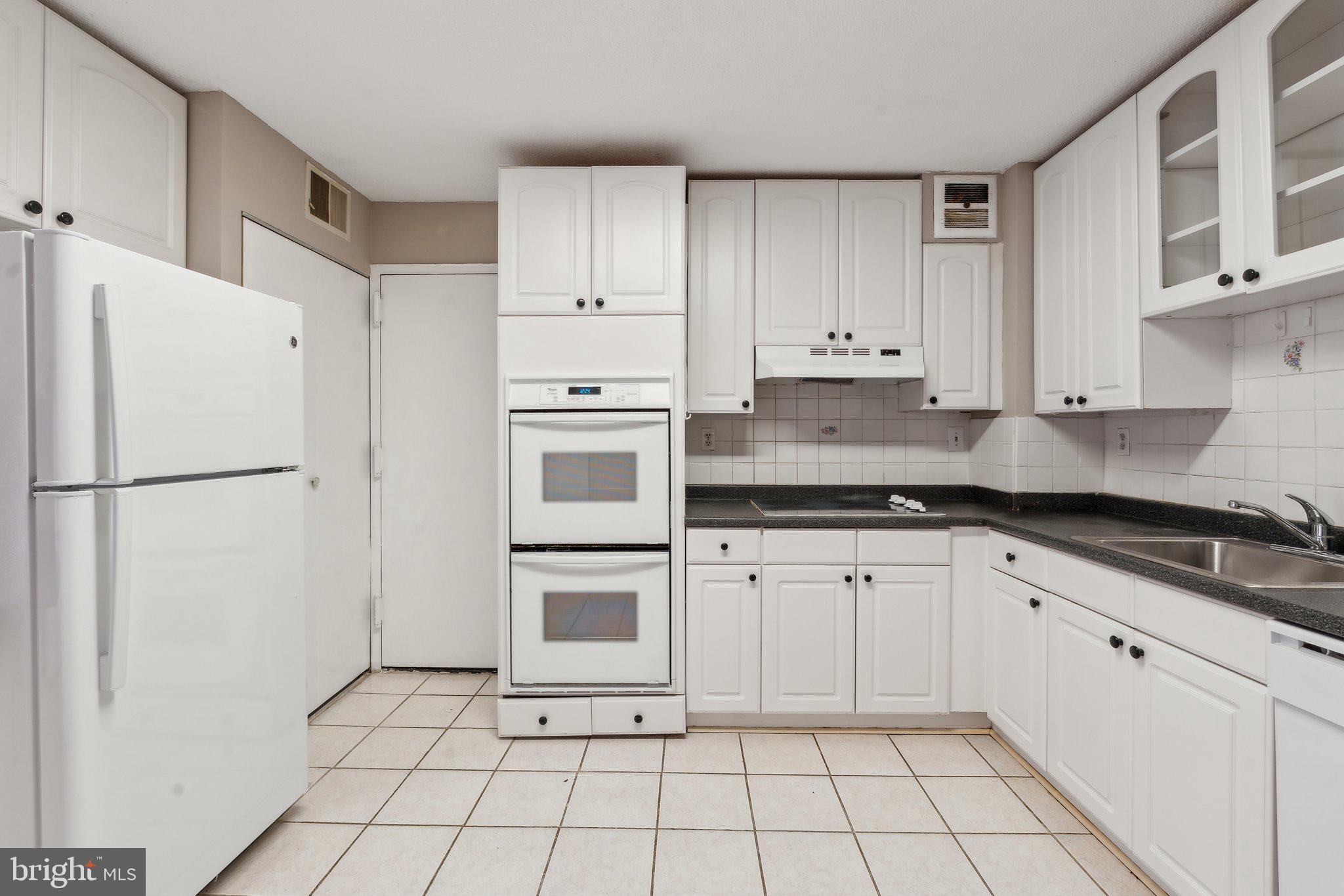 8340 GREENSBORO DRIVE 401