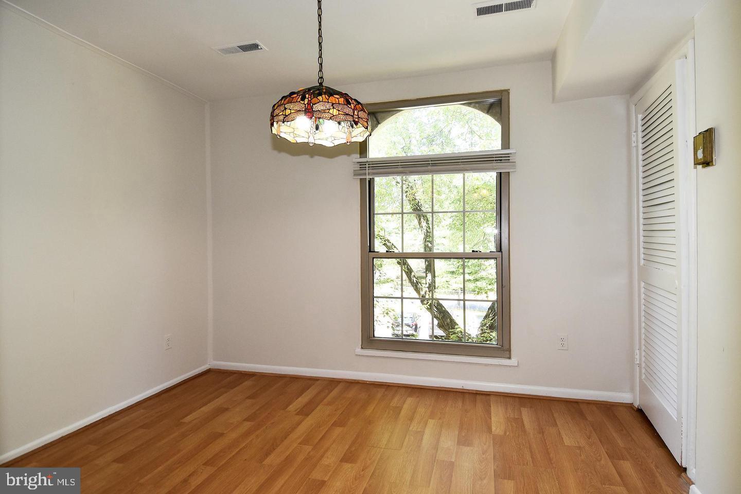 3302 WOODBURN VILLAGE DRIVE 23