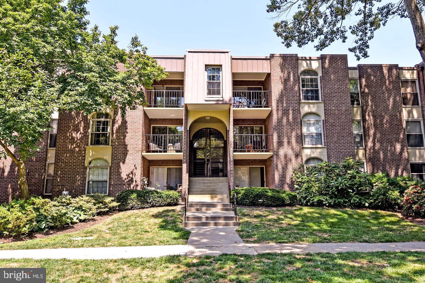 3302 WOODBURN VILLAGE DRIVE 23