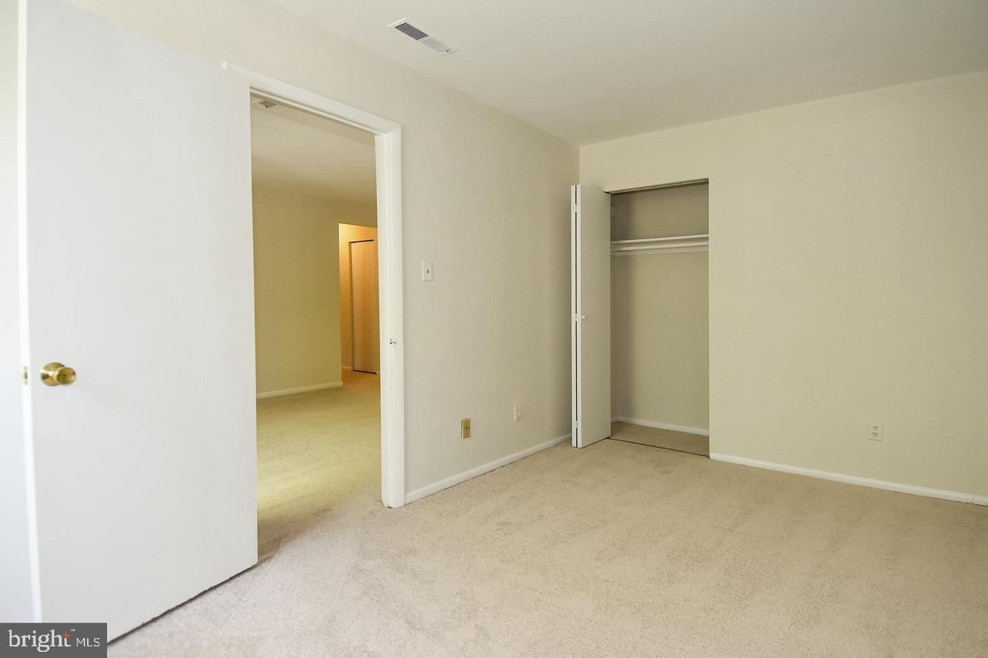 3302 WOODBURN VILLAGE DRIVE 23