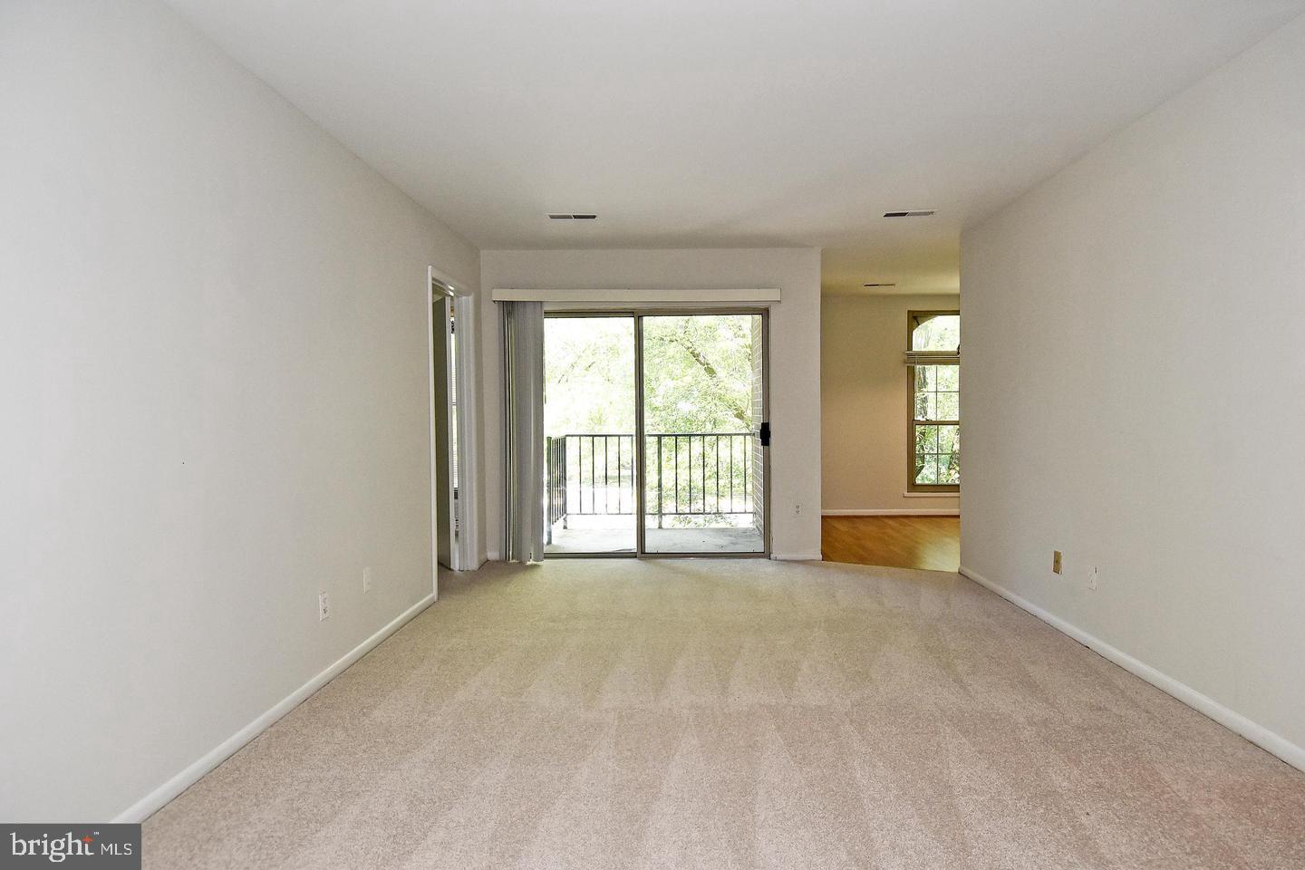 3302 WOODBURN VILLAGE DRIVE 23