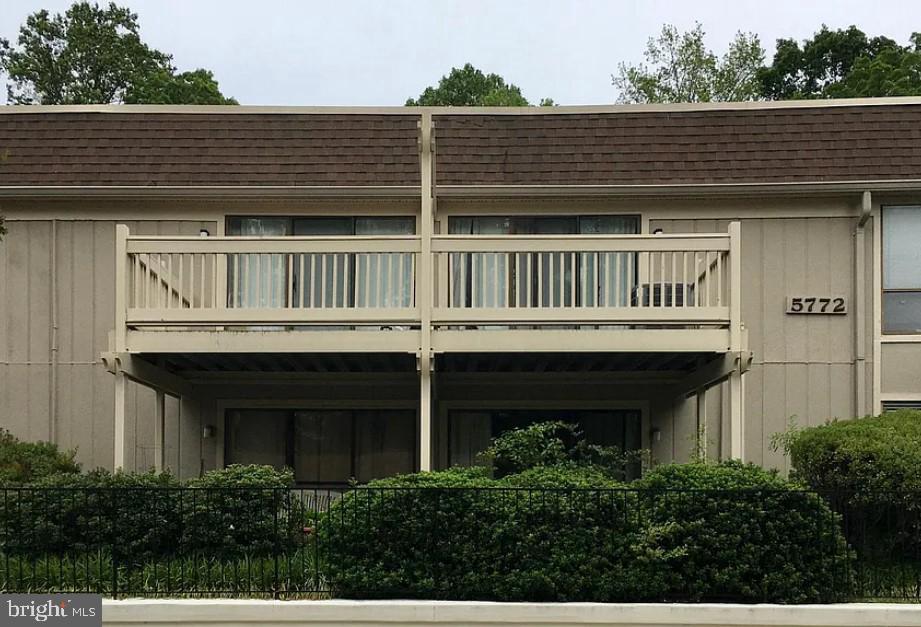 5772 REXFORD COURT G