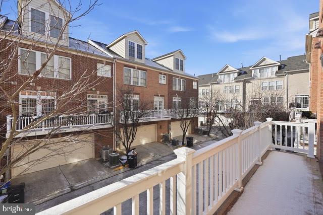 7976 VIGNE COURT