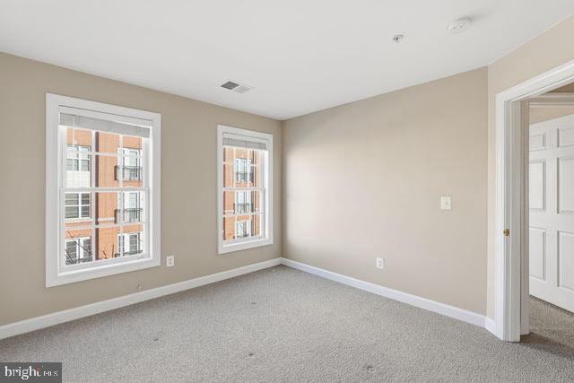 7976 VIGNE COURT