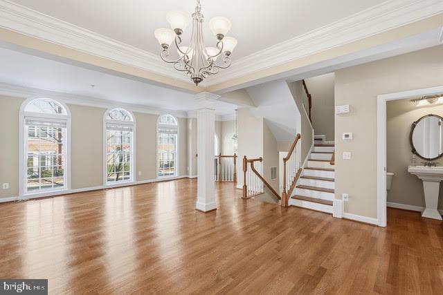 7976 VIGNE COURT