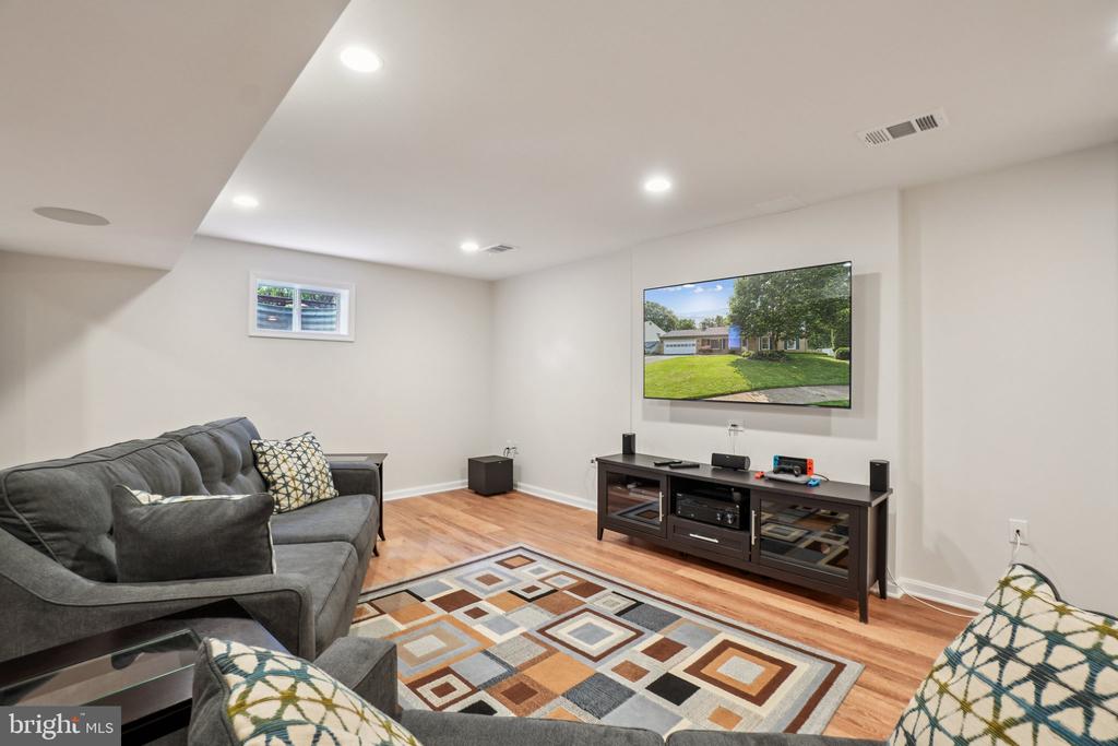 5405 FRANCY ADAMS COURT