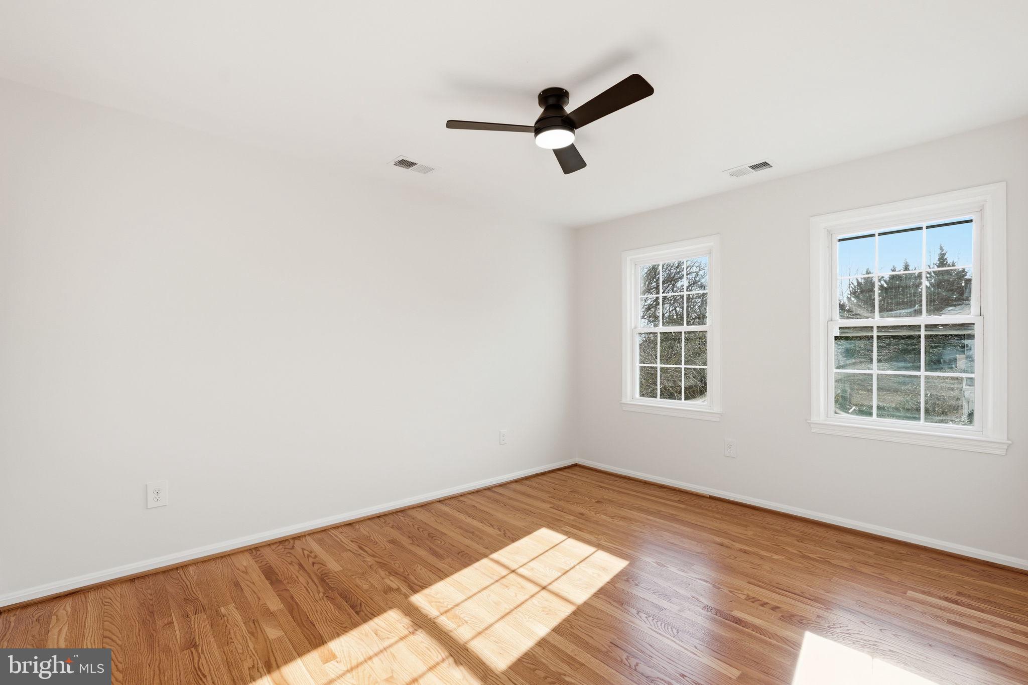 9416 MOUNT VERNON CIRCLE