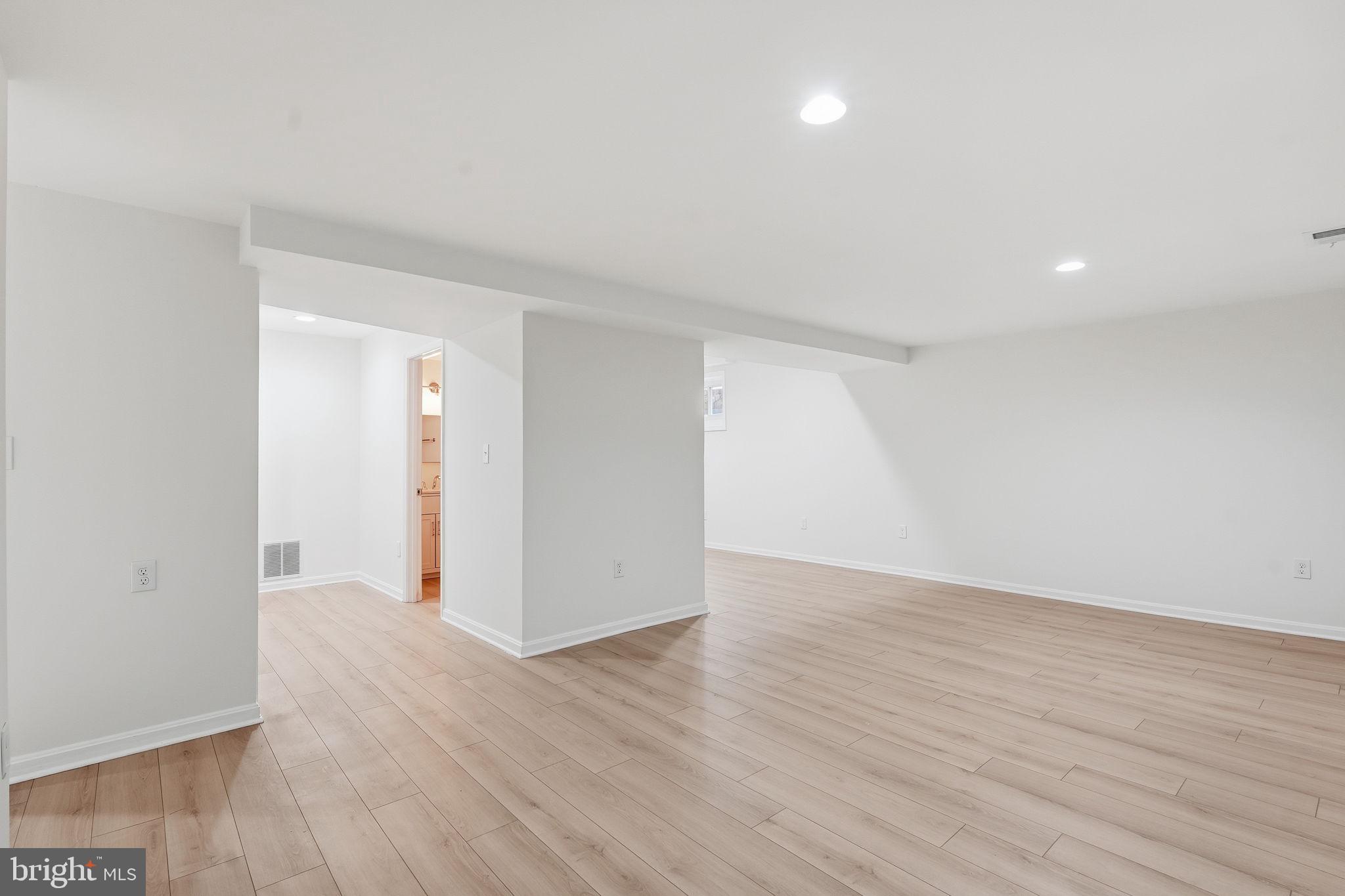 9416 MOUNT VERNON CIRCLE