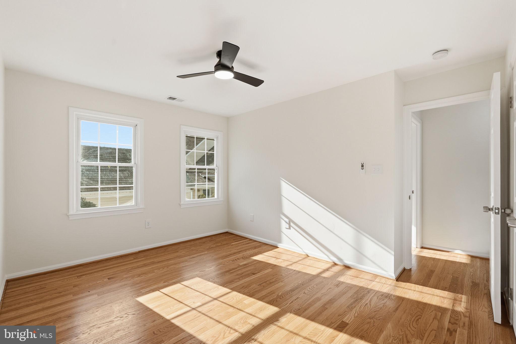 9416 MOUNT VERNON CIRCLE