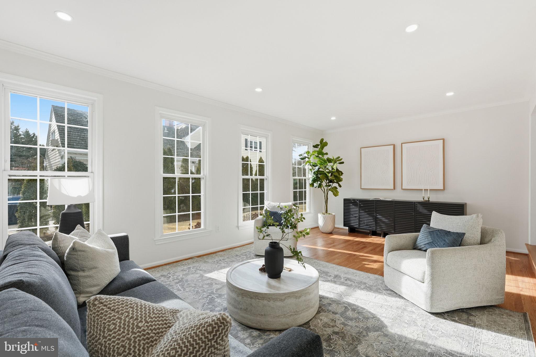 9416 MOUNT VERNON CIRCLE