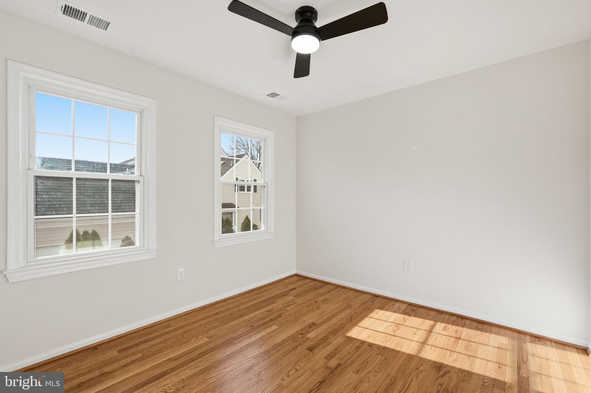 9416 MOUNT VERNON CIRCLE