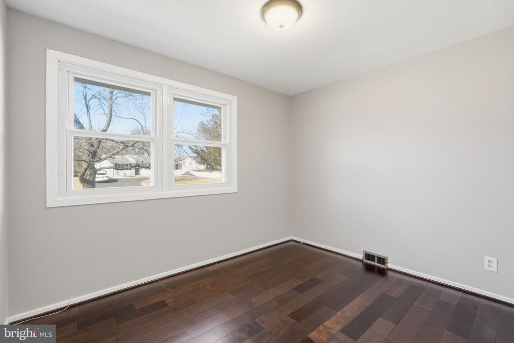 4811 WILBY COURT