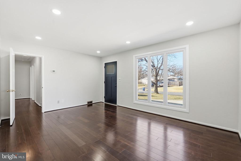 4811 WILBY COURT