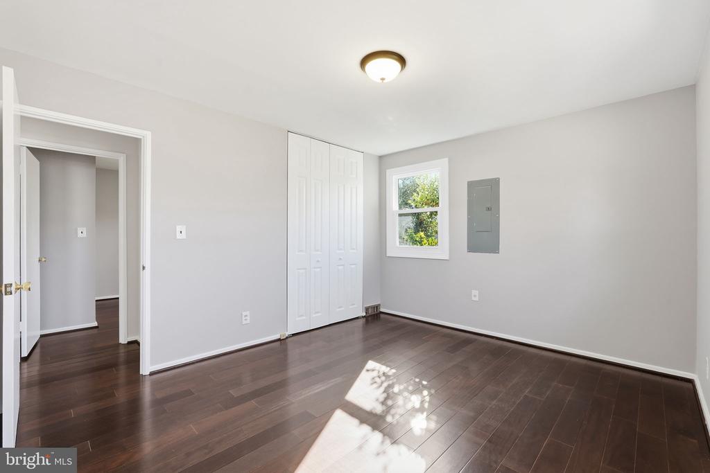 4811 WILBY COURT