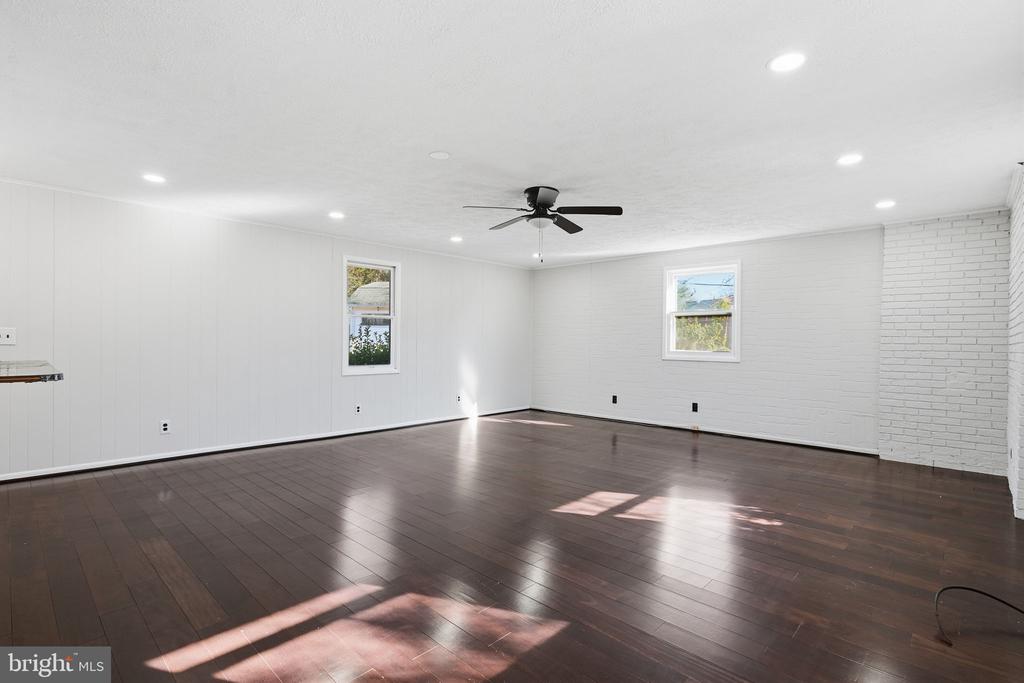 4811 WILBY COURT