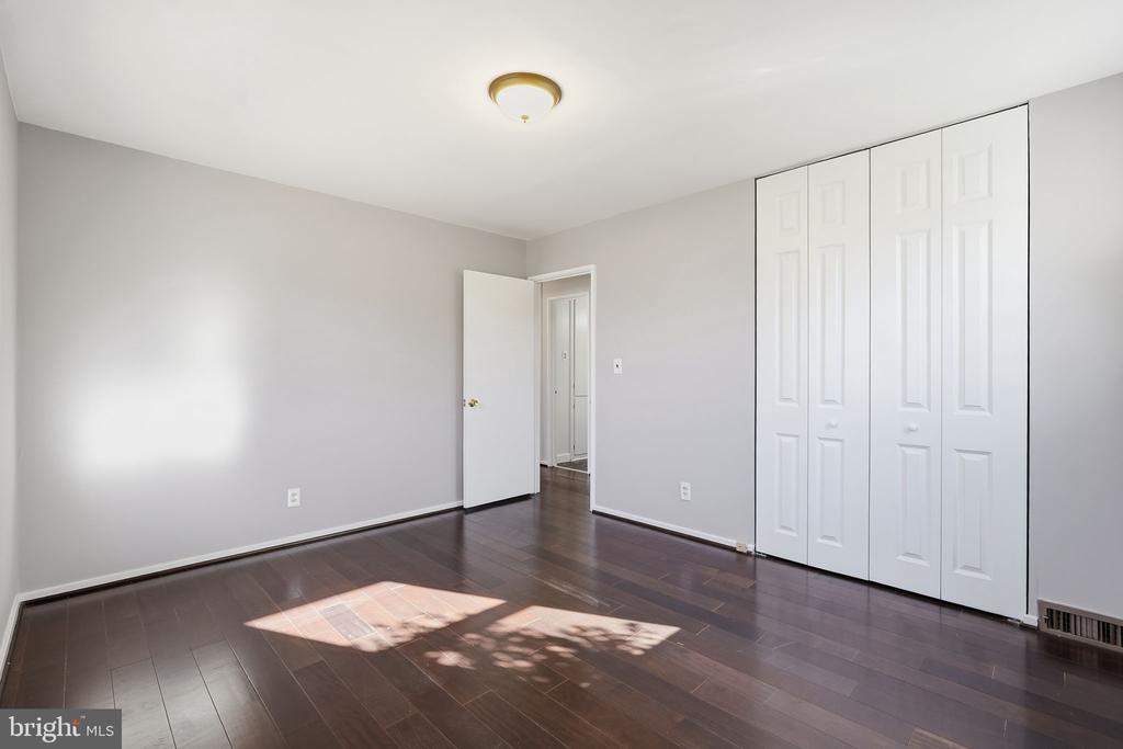 4811 WILBY COURT