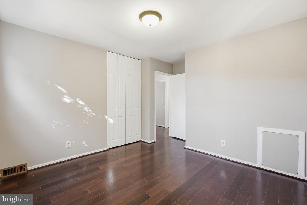 4811 WILBY COURT