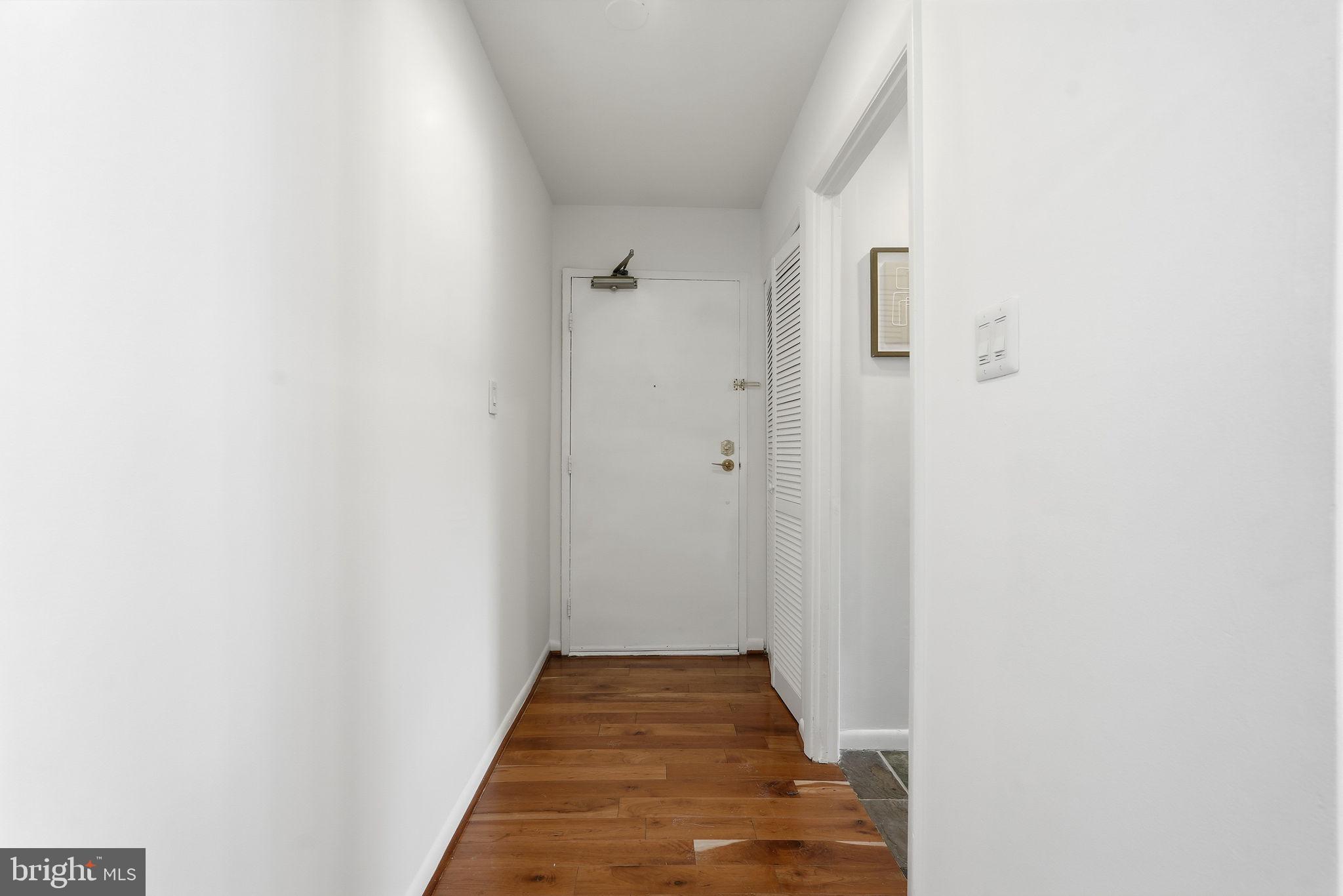 2850 DOVER LANE 201