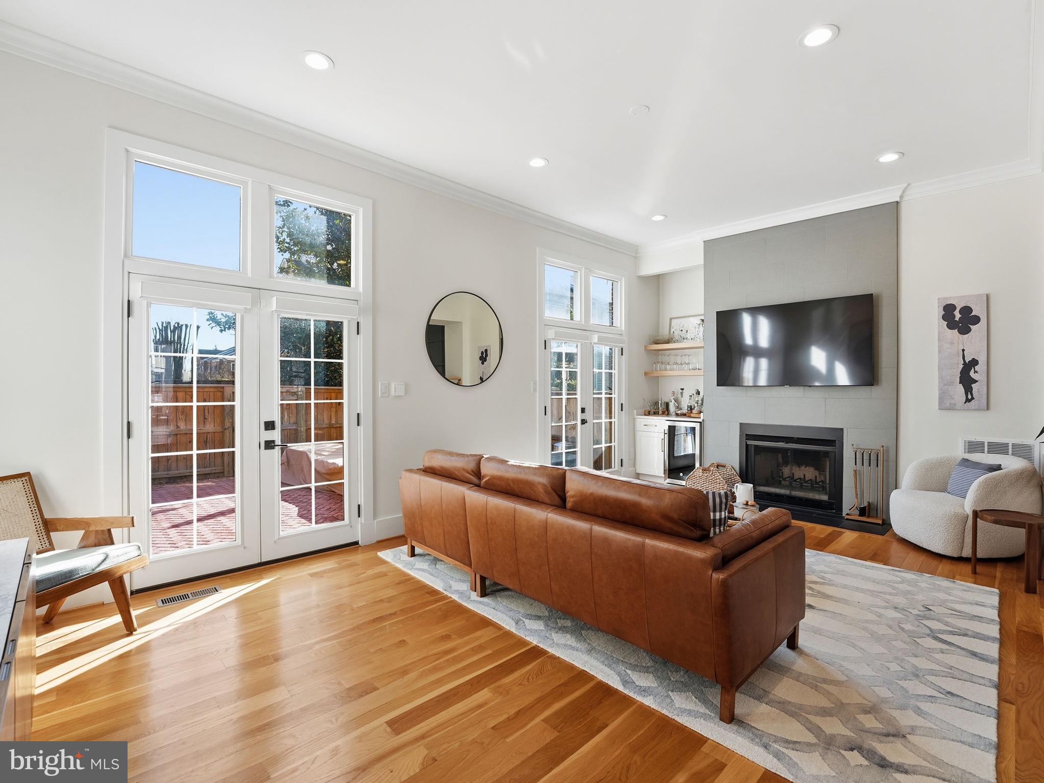8503 JEFFERSONIAN COURT