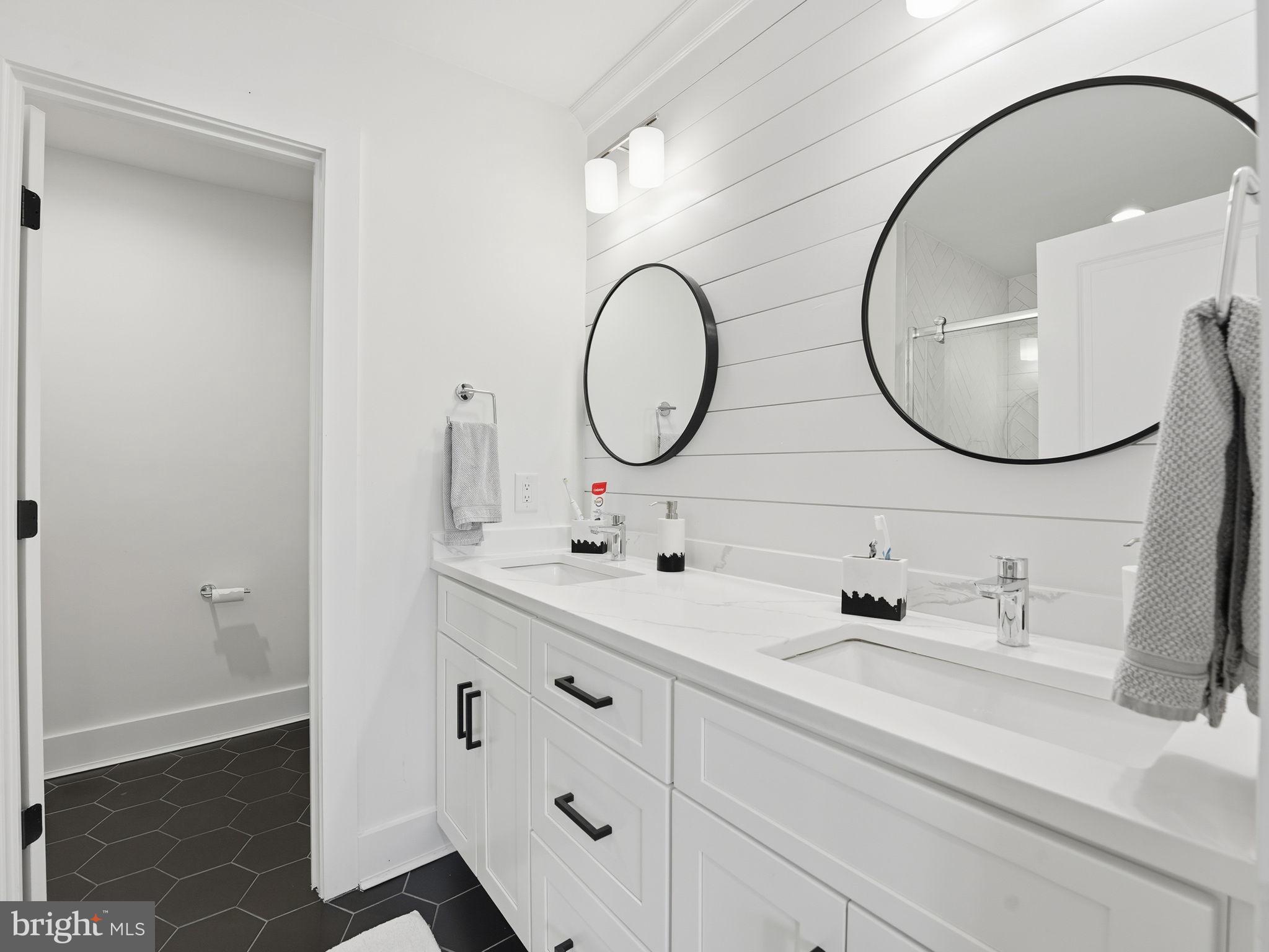 8503 JEFFERSONIAN COURT