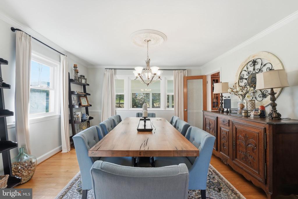 7001 ARBOR LANE