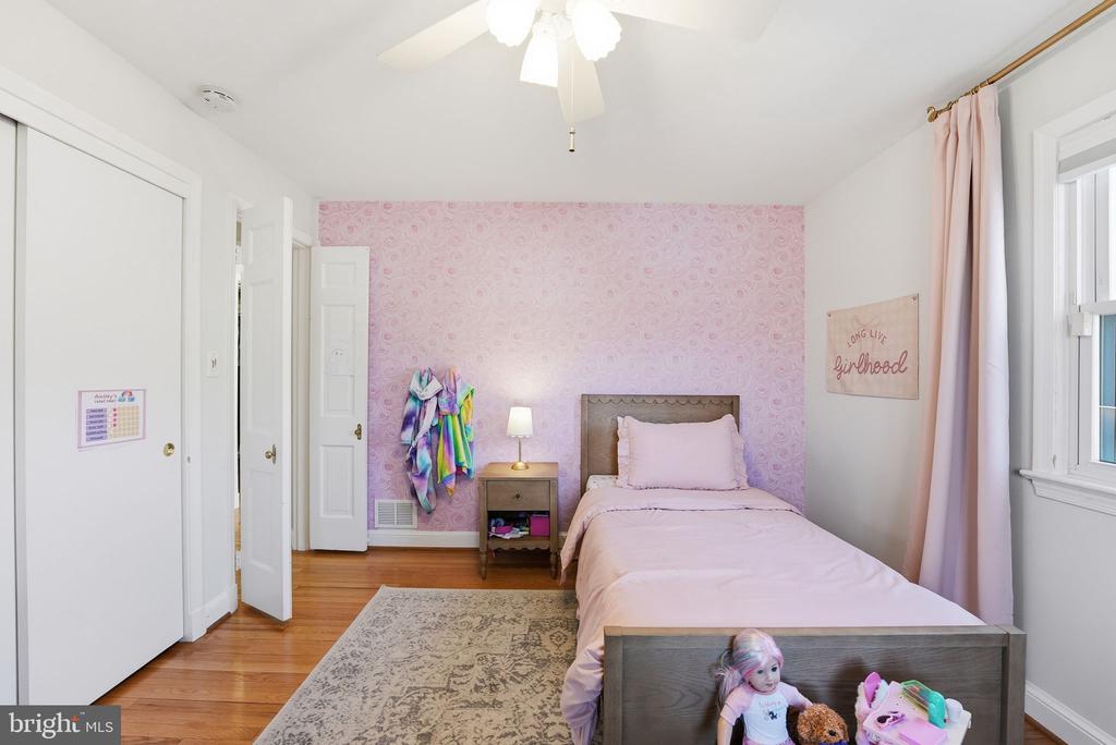 7001 ARBOR LANE
