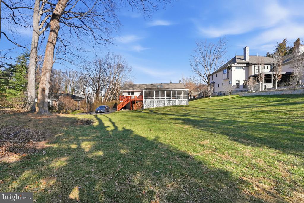 7001 ARBOR LANE