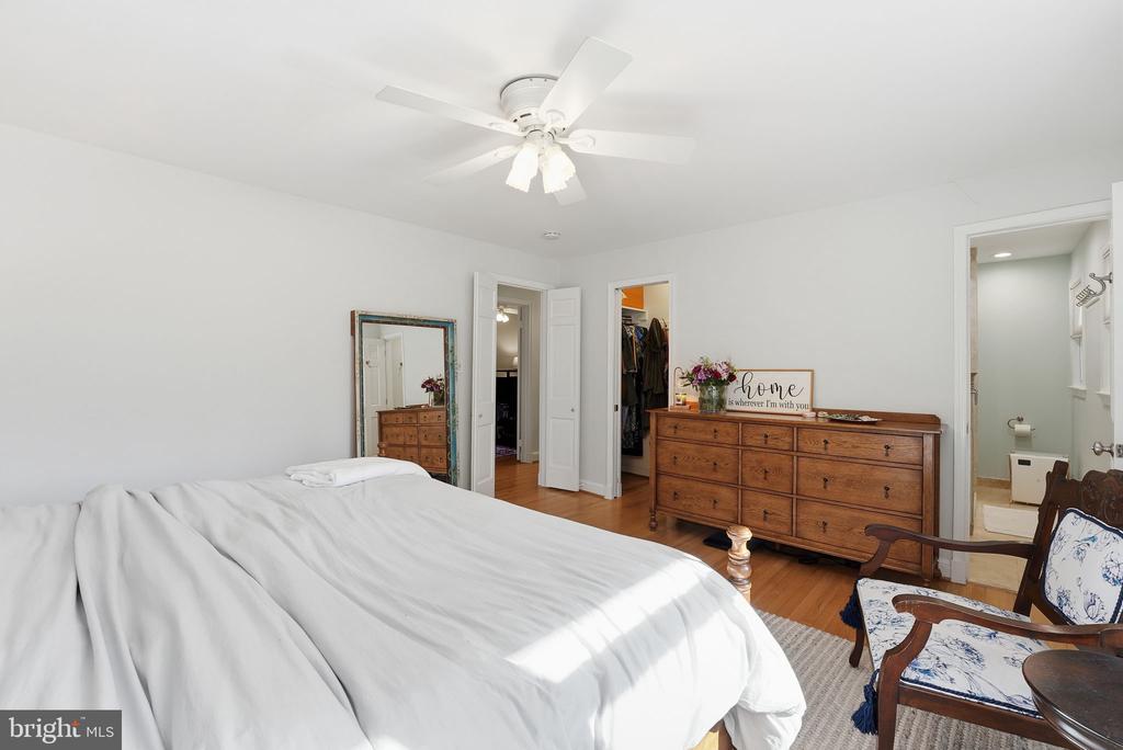 7001 ARBOR LANE