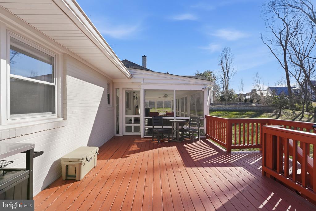 7001 ARBOR LANE