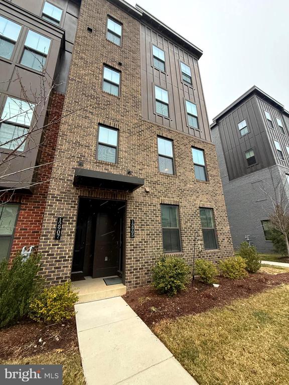 12905 SUNRISE RIDGE ALLEY 77