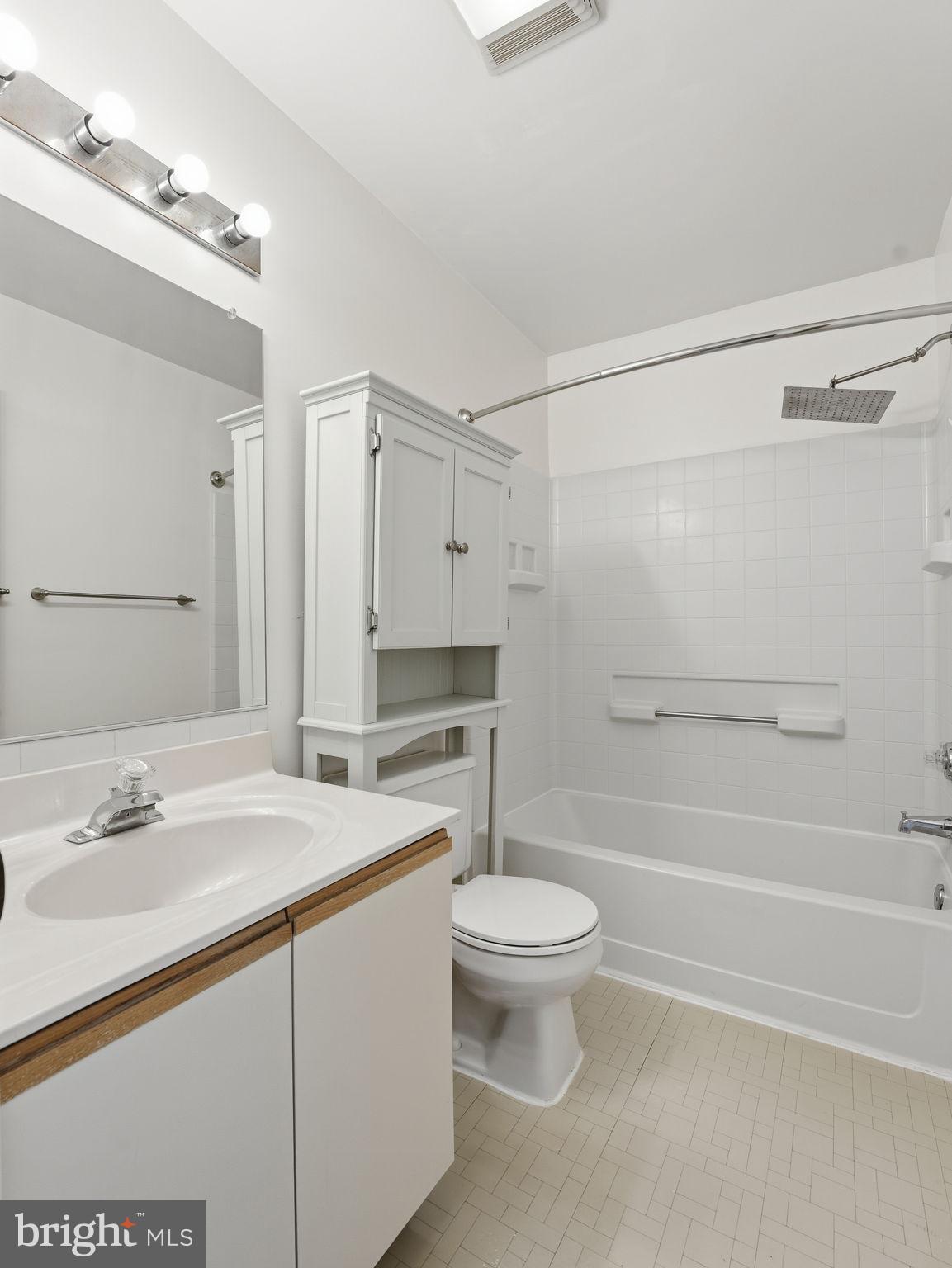 5854 ORCHARD HILL COURT 5854